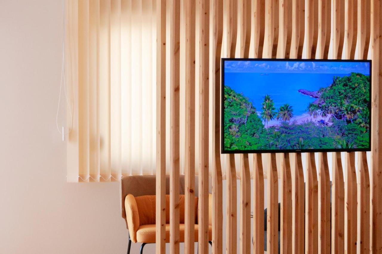 Lux Family Apartment Vidanovic ปิโรต์ ภายนอก รูปภาพ